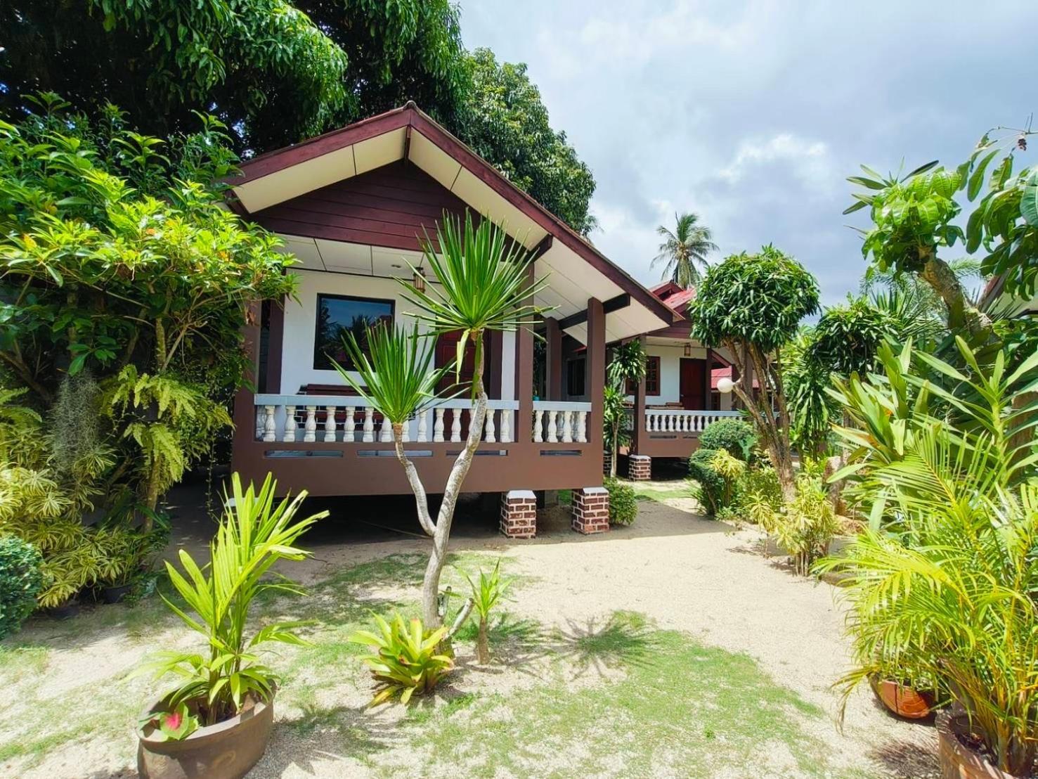 Phangan Lodge Baan Tai Exterior foto